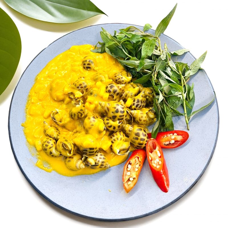 SPOTTED BABYLON SNAILS WITH CORN AND GARLIC BUTTER SAUCE // Ốc Hương Xốt Bơ Bắp - 71288