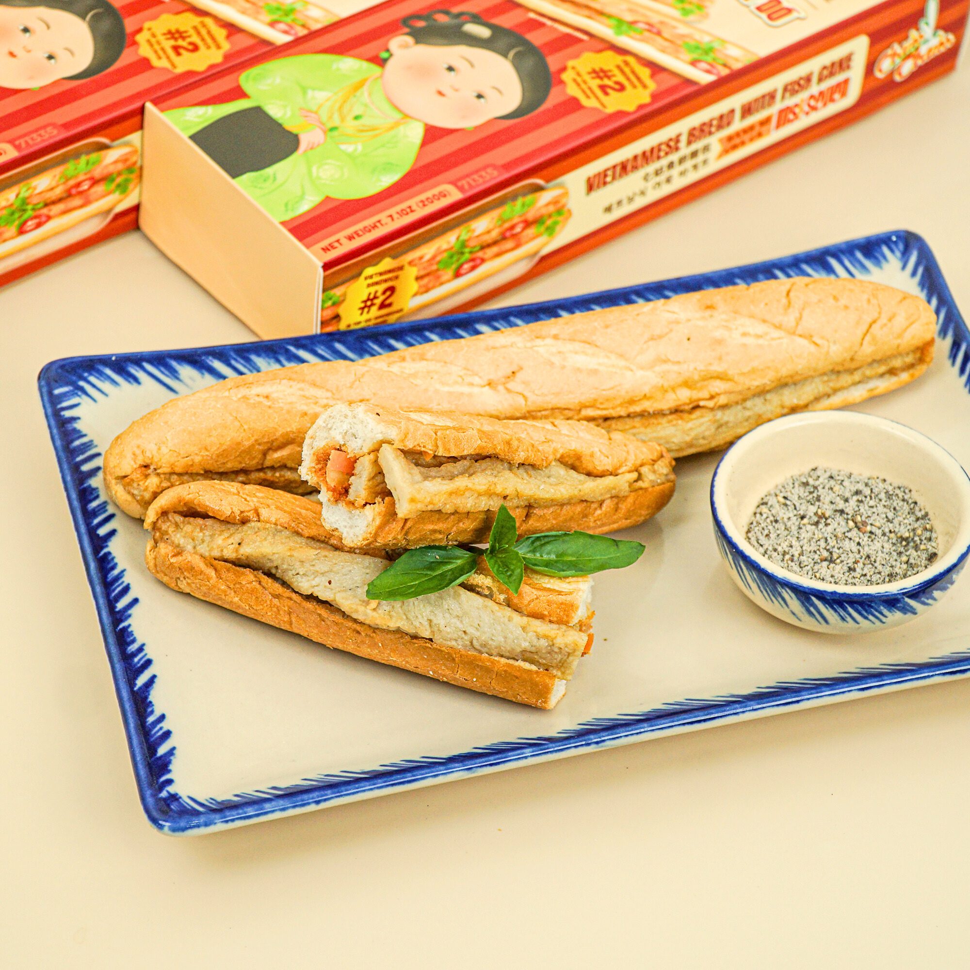 VIETNAMESE BREAD WITH FISH CAKE Bánh mì chả cá Cô Bảy Đò - 71335 - 07
